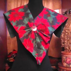 Christmas Poinsettia Over The Shoulder Topper One Size